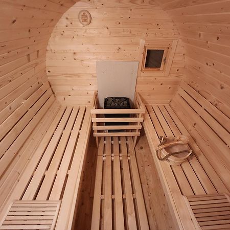 Haus Strandkoerv Mit Fass-Sauna Loddin Eksteriør billede