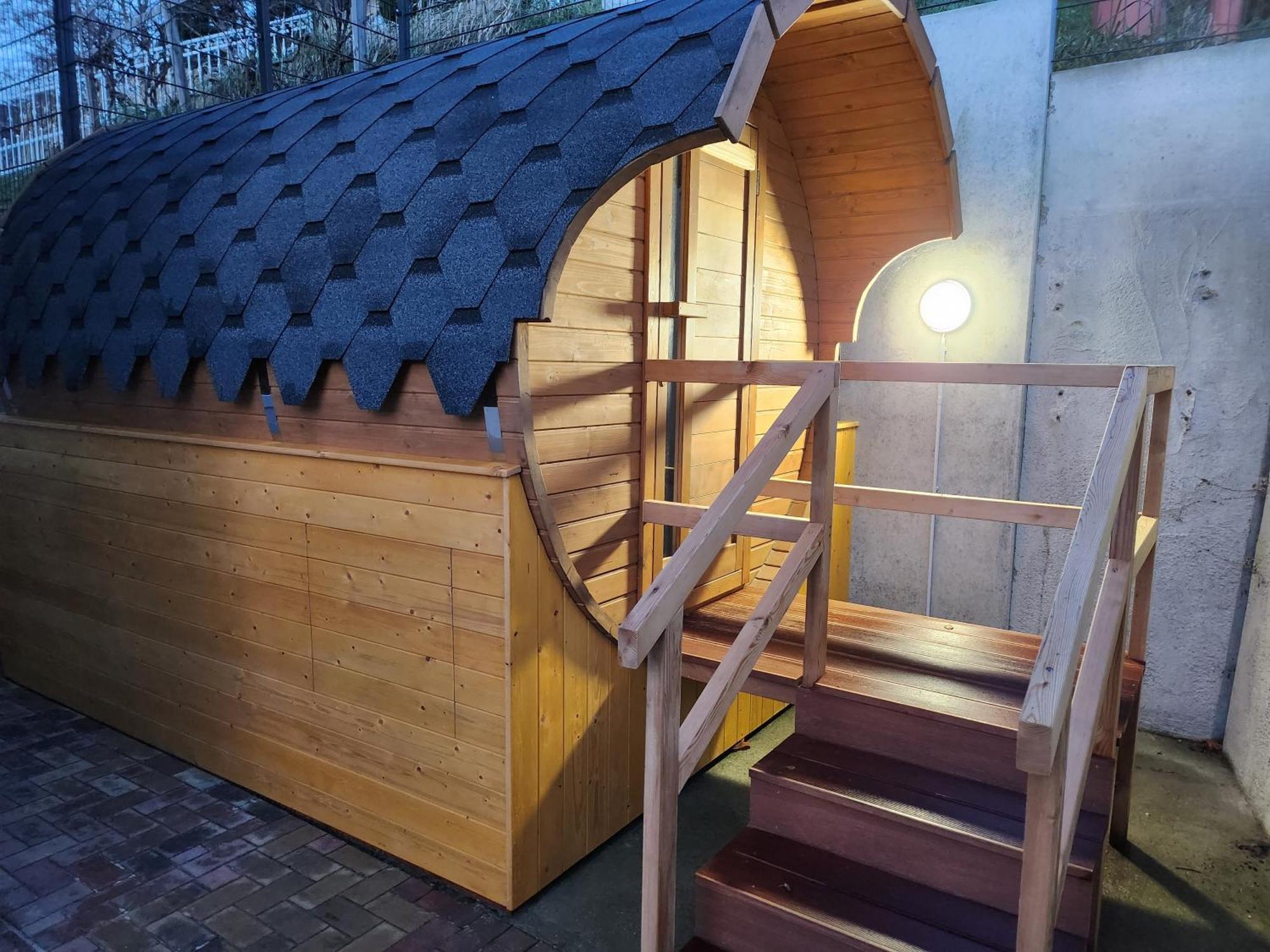 Haus Strandkoerv Mit Fass-Sauna Loddin Eksteriør billede